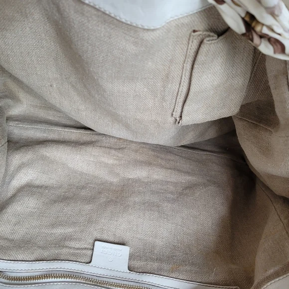 Authentic Gucci Positano - Picture 9 of 14